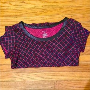 George T-shirt pink and black pattern